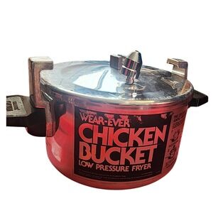 Vintage Wear-Ever Chicken Bucket Low Pressure Fryer 4 Quart Aluminum Pot 90024